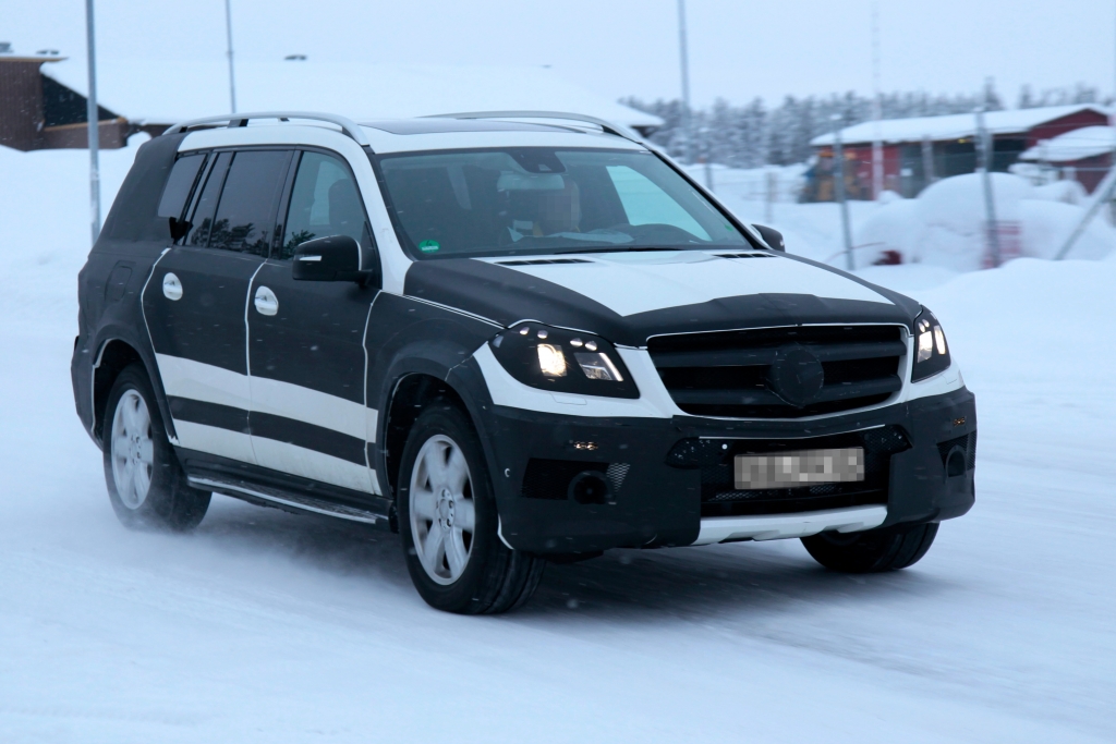 Erwischt: Erlkönig Mercedes GL – Schneeungeheuer