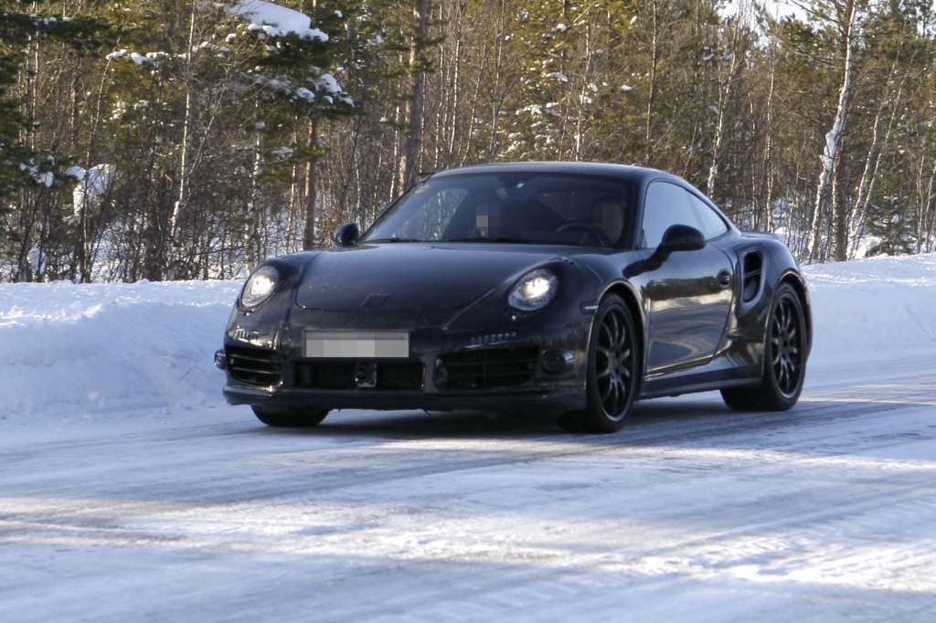 Erwischt: Erlkönig Porsche 911 Turbo – Arbeit unter Hochdruck