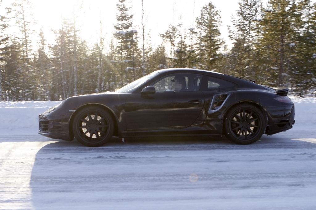 Erwischt: Erlkönig Porsche 911 Turbo – Arbeit unter Hochdruck