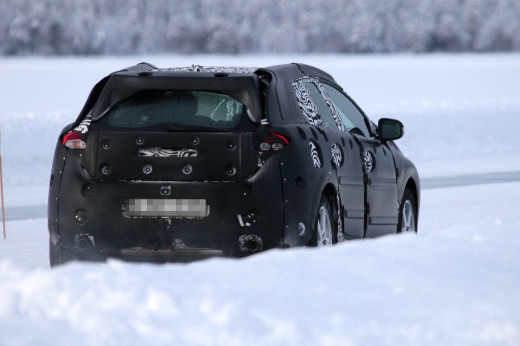 Erwischt: Erlkönig Volvo V40