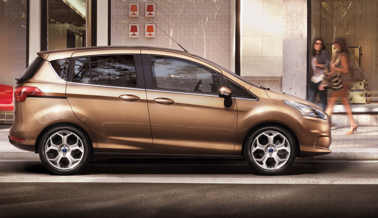 Ford B-Max feiert Debüt auf dem Mobile World Congress in Barcelona