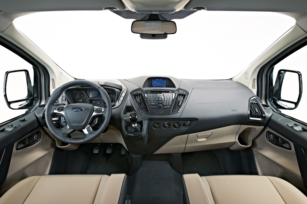 Genf 2012: Ford Transit Tourneo Custom - Kleinbus für die Großfamilie