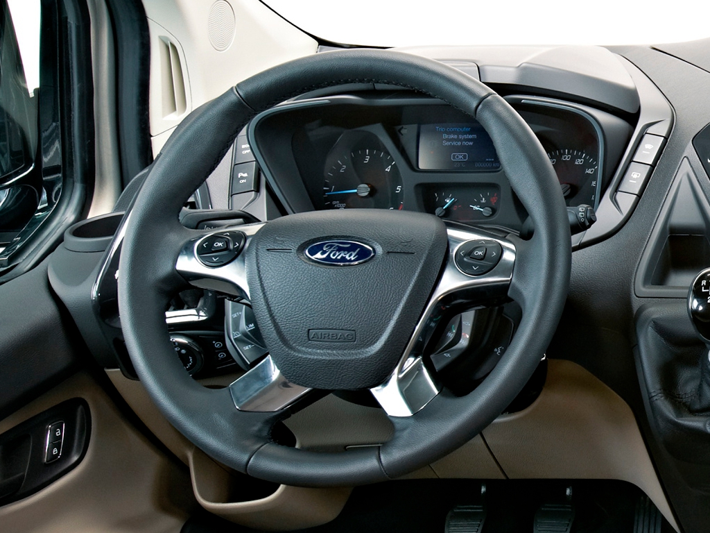 Genf 2012: Ford Transit Tourneo Custom - Kleinbus für die Großfamilie