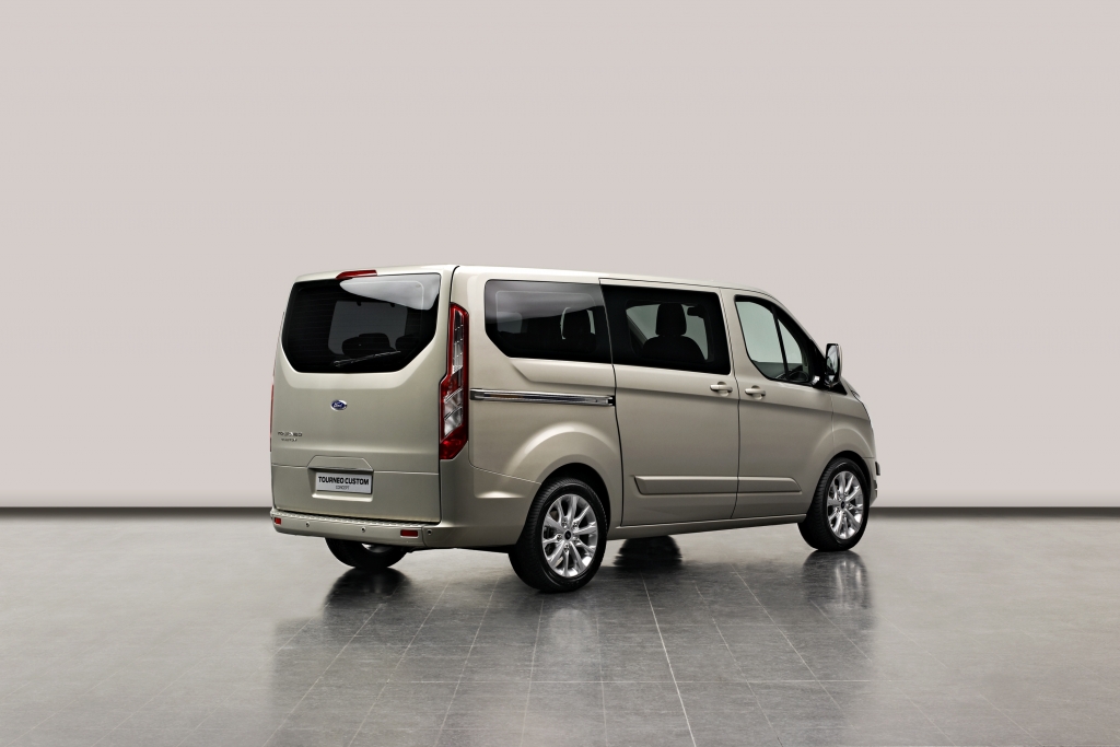 Genf 2012: Ford Transit Tourneo Custom - Kleinbus für die Großfamilie