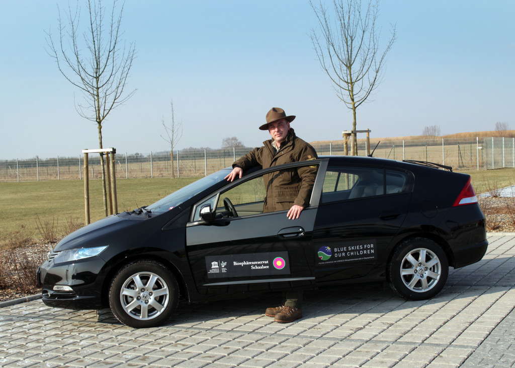 Honda übergibt Hybridfahrzeuge an UNESCO-Biosphärenreservate