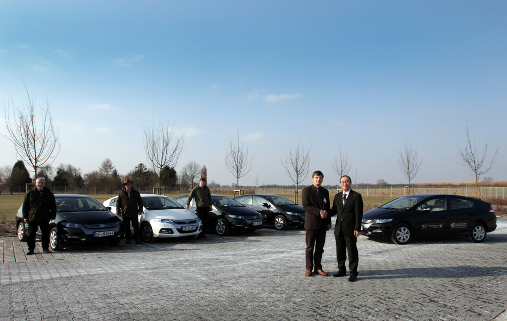 Honda übergibt Hybridfahrzeuge an UNESCO-Biosphärenreservate