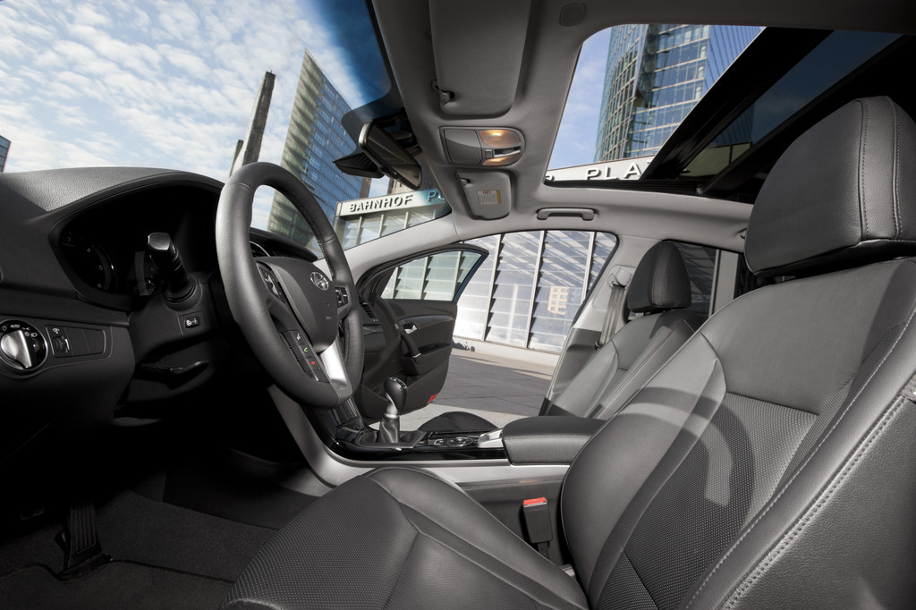 Hyundai i40-Limousine kommt im März