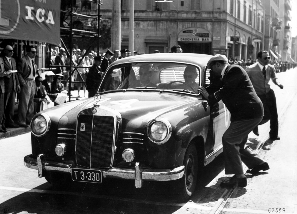 Mercedes-Benz-Ausstellung im Museo Mille Miglia