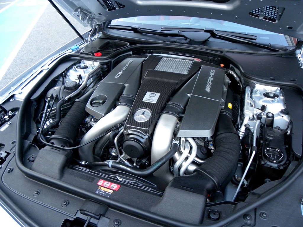 Mercedes SL 63 AMG.