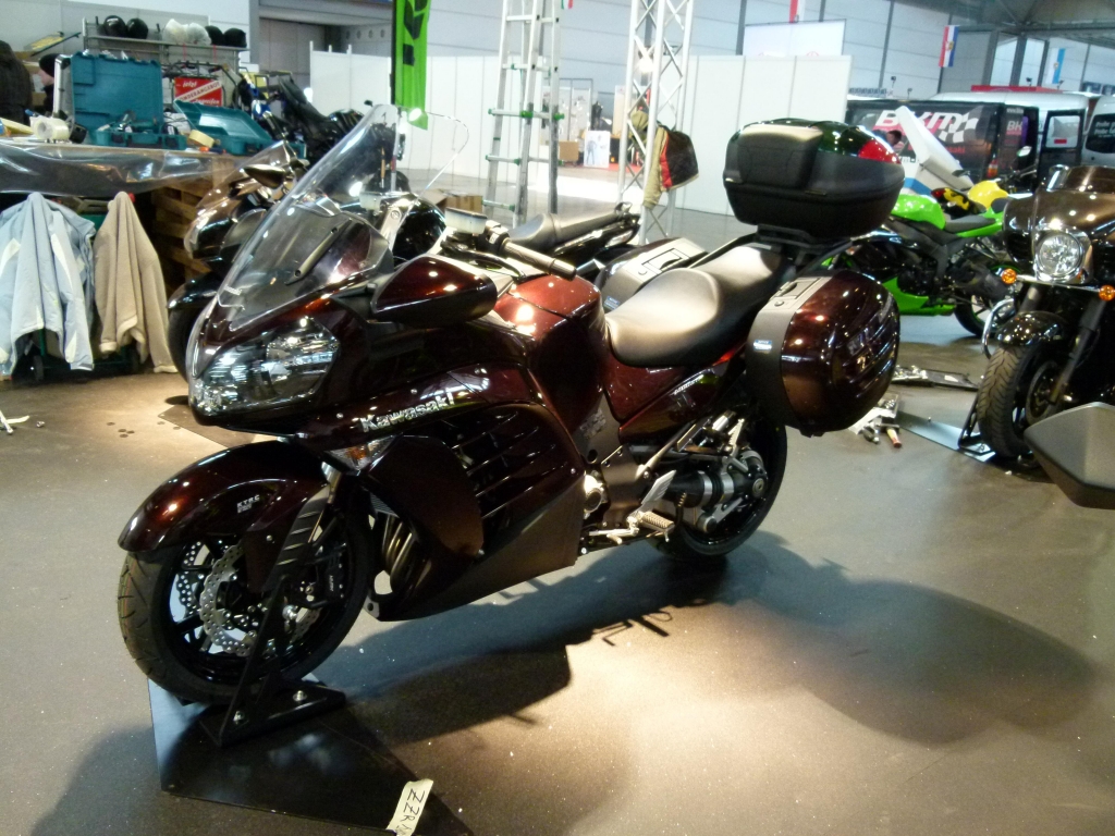 Motorrad Messe Leipzig 2012: BMW, Ducati, Hyosung und Kawasaki