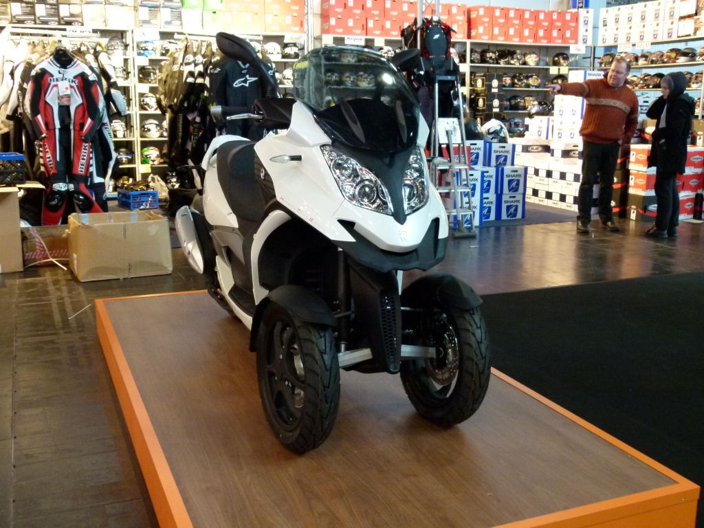 Motorrad Messe Leipzig 2012: Einstiegsroller bis Maxi-Scooter