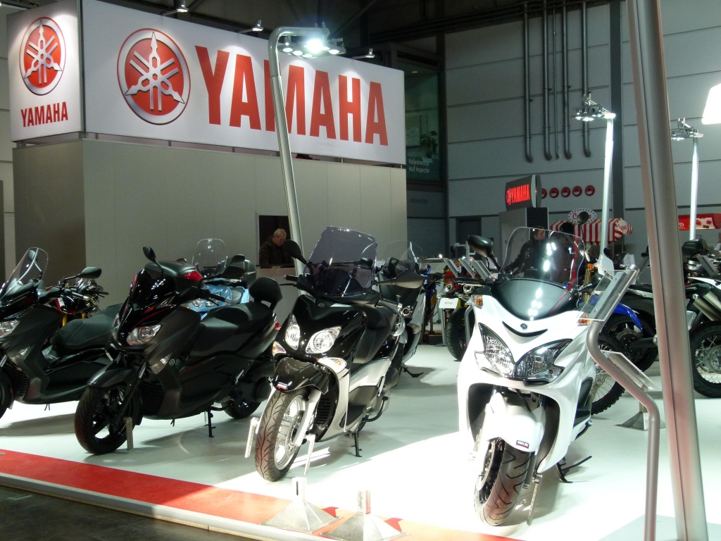 Motorrad Messe Leipzig 2012: Einstiegsroller bis Maxi-Scooter