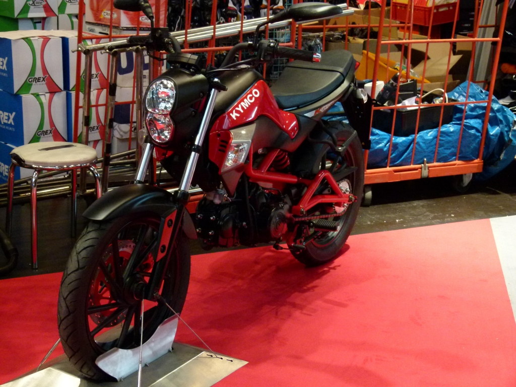 Motorrad Messe Leipzig 2012: KTM, Honda, Suzuki, Moto Guzzi, Triumph und Yamaha