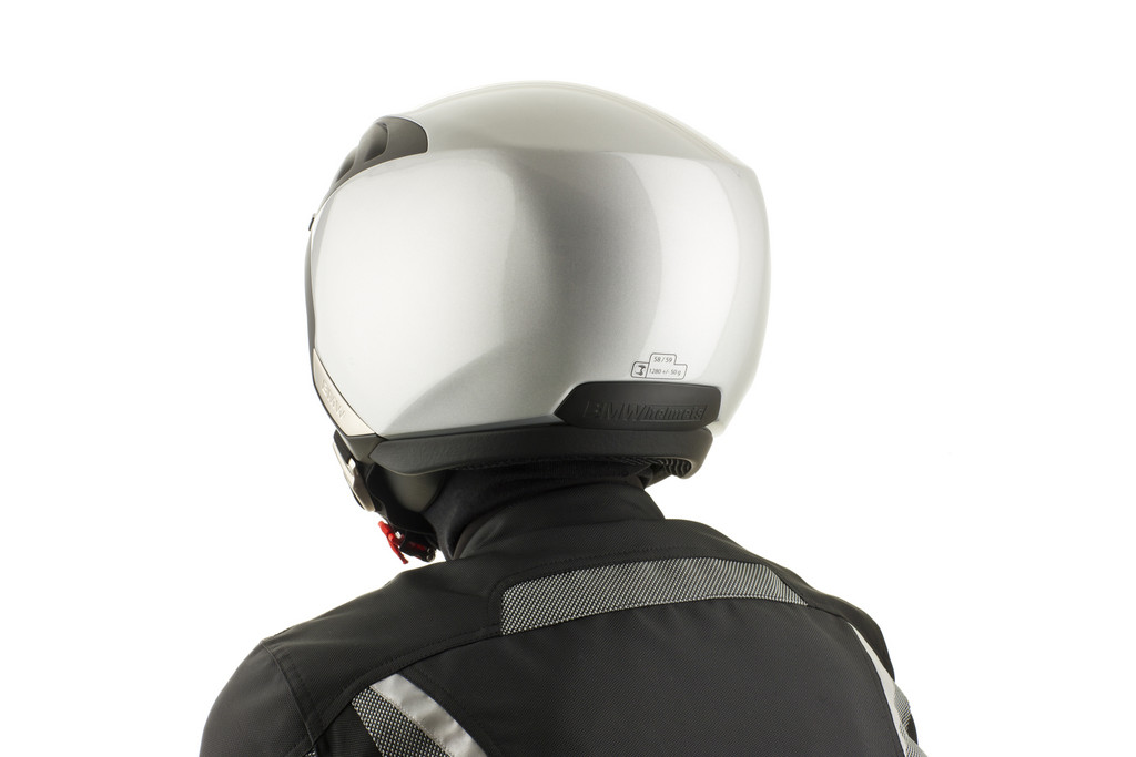 Motorradhelme von BMW mit eigenem Signet