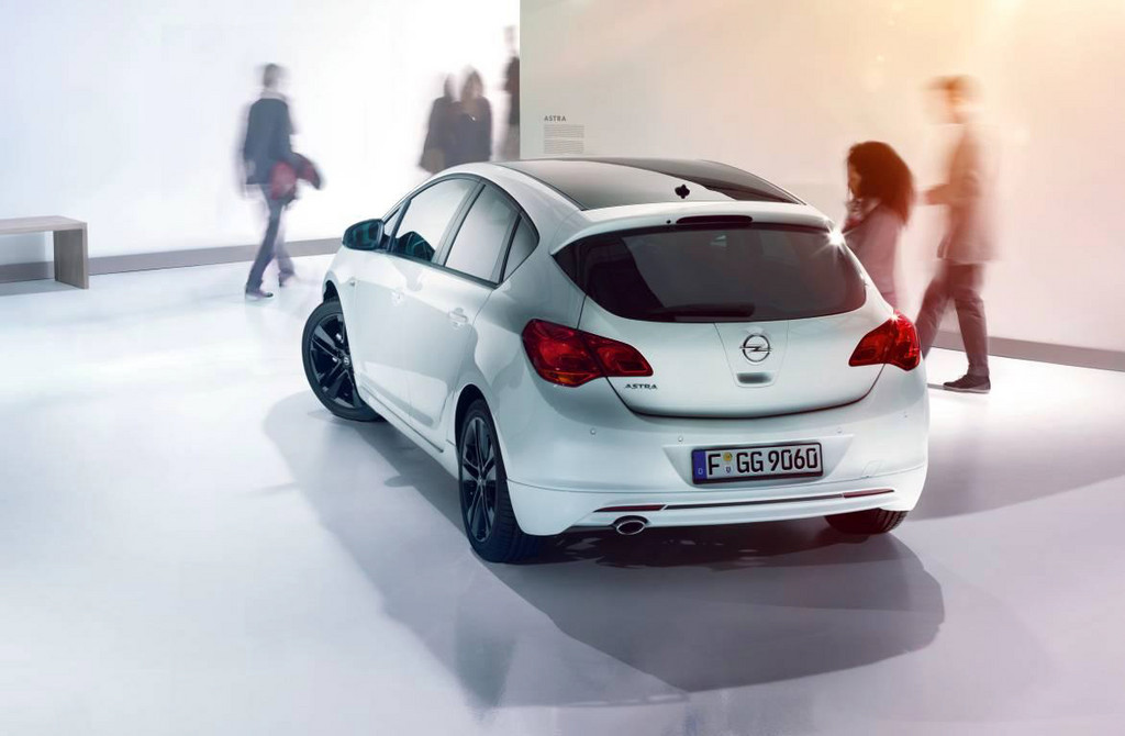 Opel Astra ab sofort als 