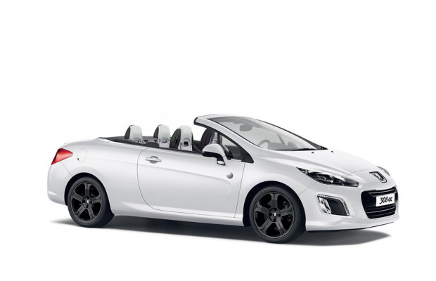 Peugeot bringt Sondermodell 308 CC Roland Garros