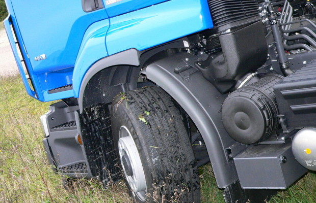 Renault Trucks bietet Optitrack für weitere Achskonifgurationen