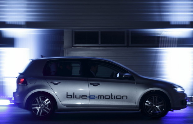 Symposium zur Elektromobilität mit Prototypen-Testfahrten