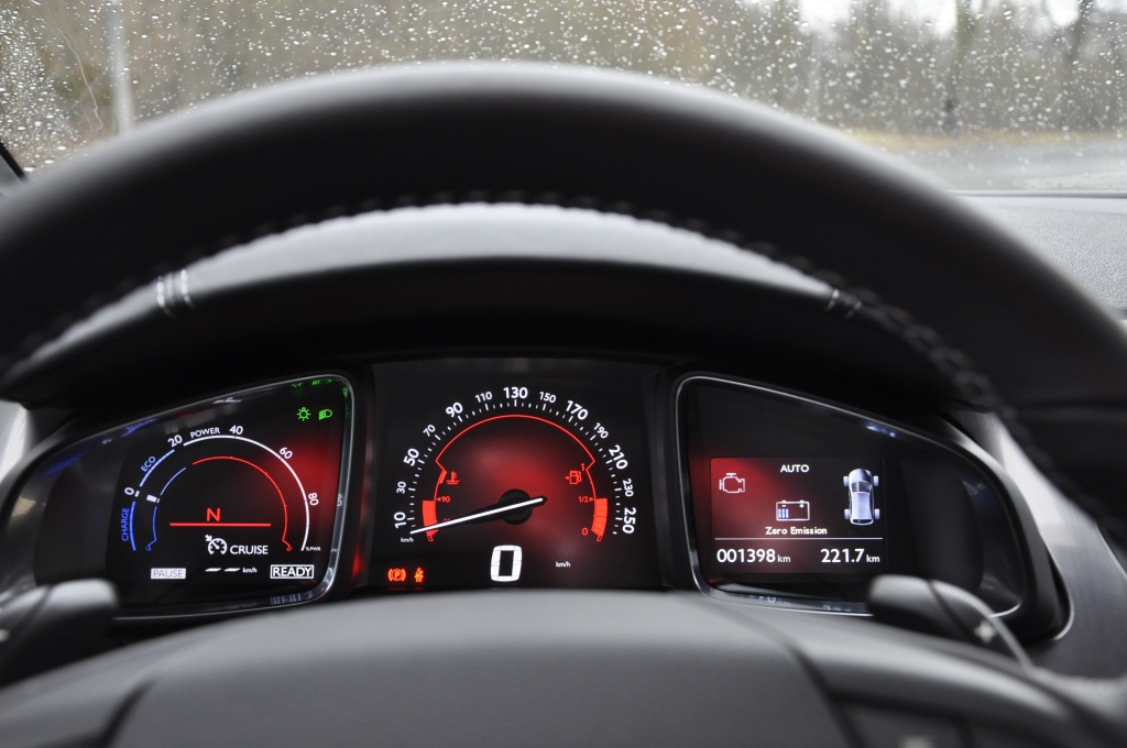 Test Citroen DS5: Der macht auch Pilotinnen glücklich