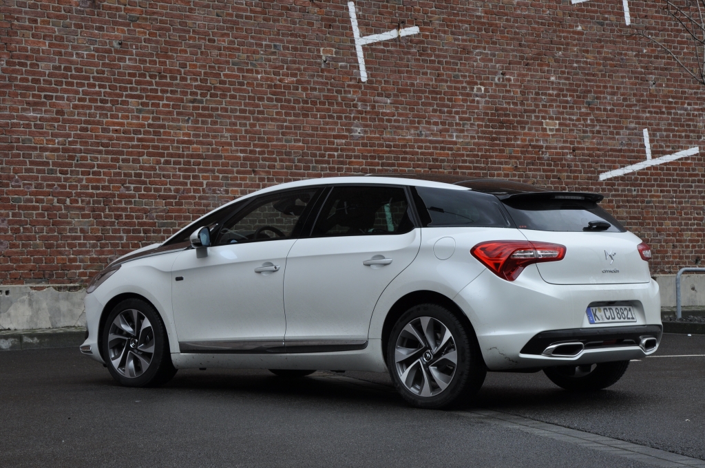 Test Citroen DS5: Der macht auch Pilotinnen glücklich