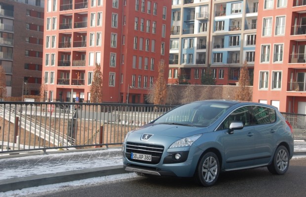 Test Peugeot 3008 Hybrid4 - Dieselhybrid mit Vier-Liter-Traumverbrauch