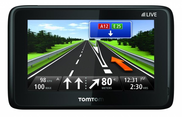 TomTom - Mit dem Navi Versicherungsprämie sparen