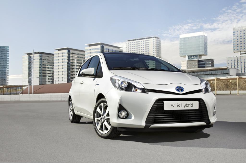 Toyota zeigt den Yaris Hybrid in Genf