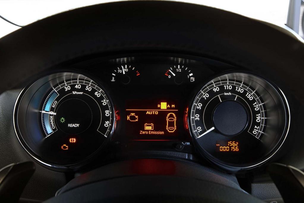 Traumverbrauch: Der 4-Liter Peugeot 3008 Hybrid4
