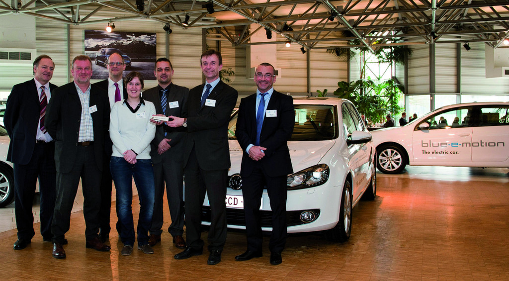 Volkswagen testet Golf Blue-e-Motion in Belgien