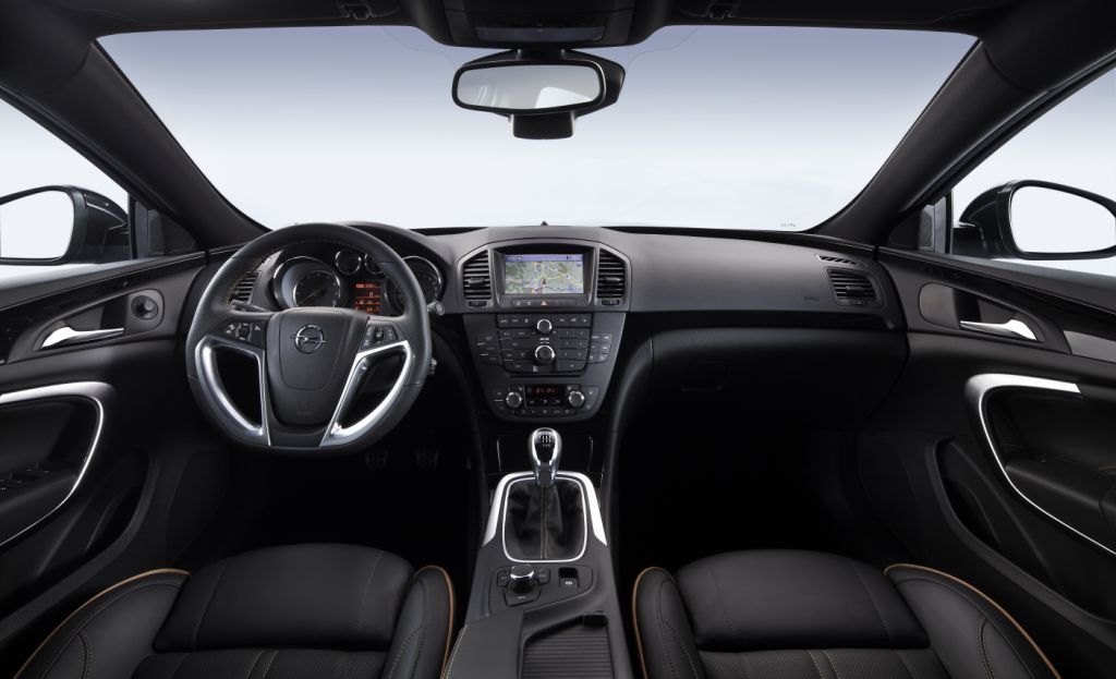 Vorstellung Opel Insignia BiTurbo - Noch mehr Fahrspaß mit der Kraft der zwei Turbos