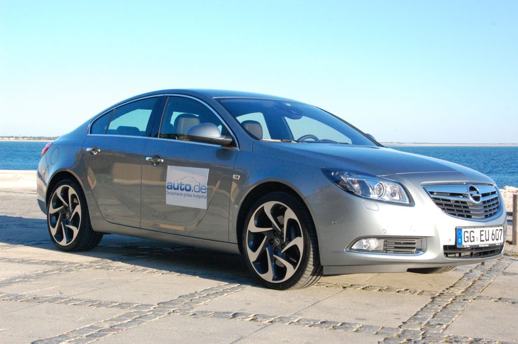 Vorstellung Opel Insignia BiTurbo - Noch mehr Fahrspaß mit der Kraft der zwei Turbos