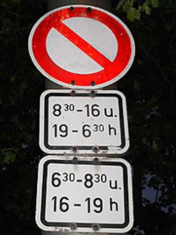 Wie jetzt? - Die sinnlosesten Verkehrsschilder