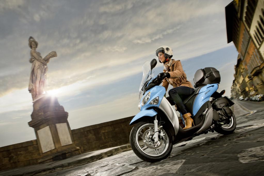 Yamaha Xenter 125: Ab durch die Mitte