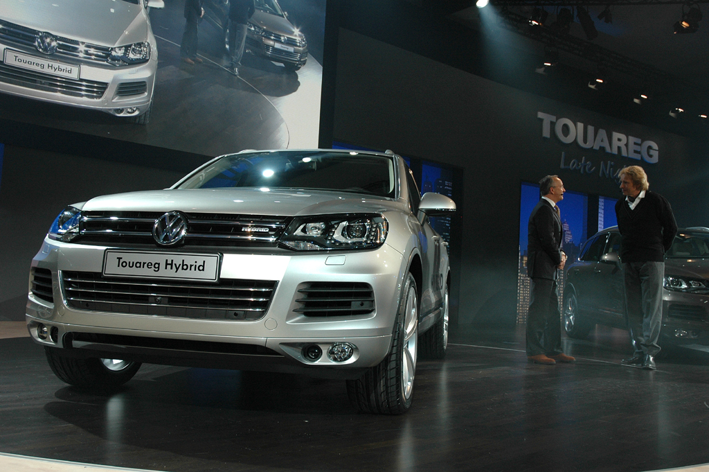 ... bis hin zu VW, hier beim Touareg. 