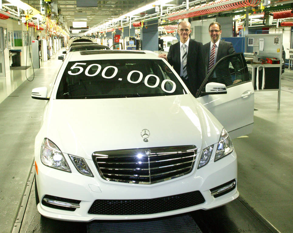 500 000ste E-Klasse-Limousine vom Band gelaufen