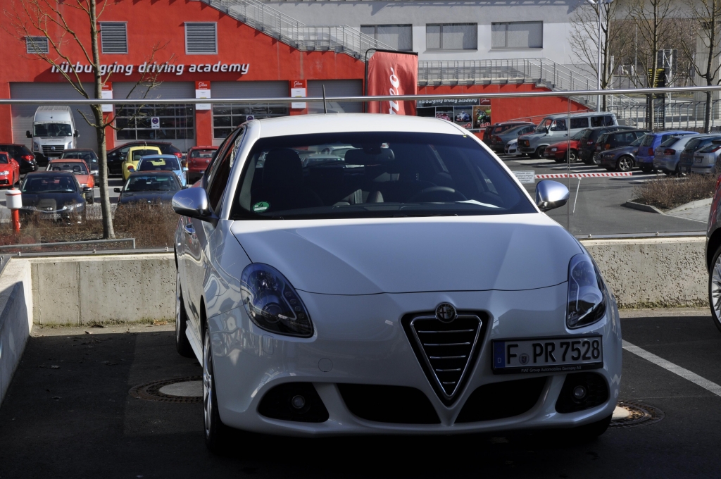 Alfa Romeo Giulietta: Schöne Italienerin mit TCT-Doppelkupplungsgetriebe 
