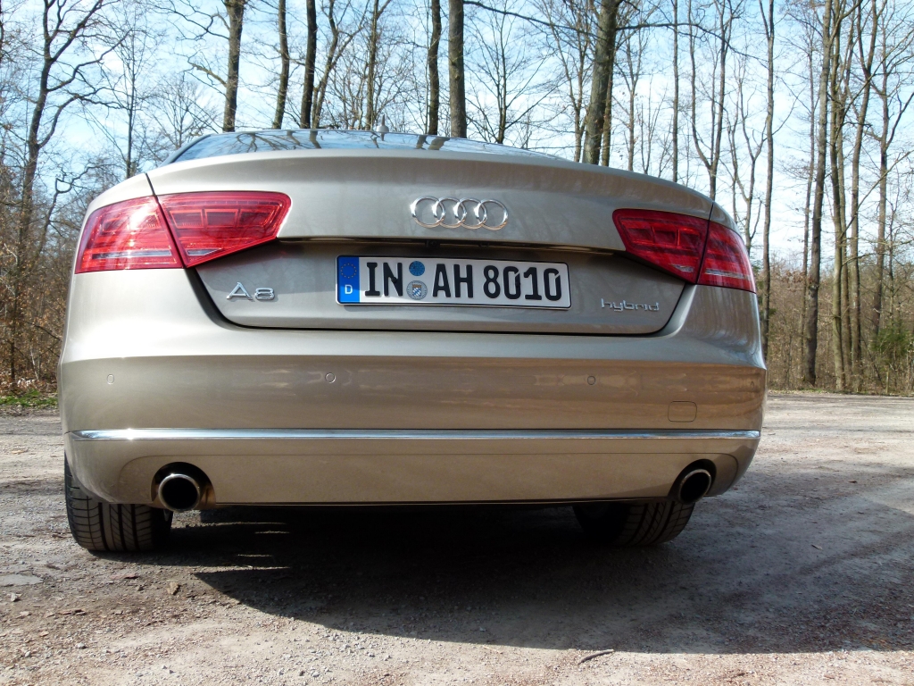 Audi A8 Hybrid: Sauberes Geschäft in der Business-Klasse 