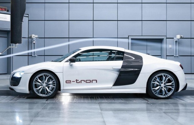 Audi Technik - R8 e-tron erhält ultra-leichte Kunststofffedern