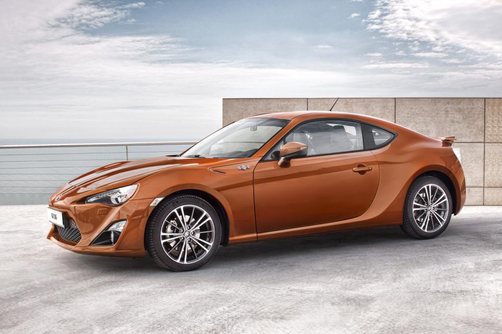 Bau von Toyota GT86 und Subaru BRZ beginnt