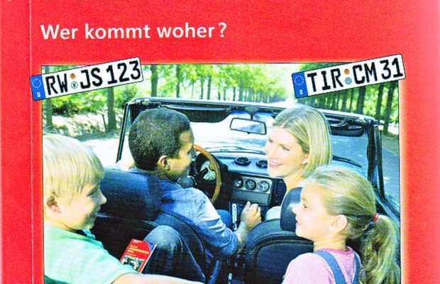 Buchtipp: Das große Autokennzeichenbuch - Schnell entschlüsselt