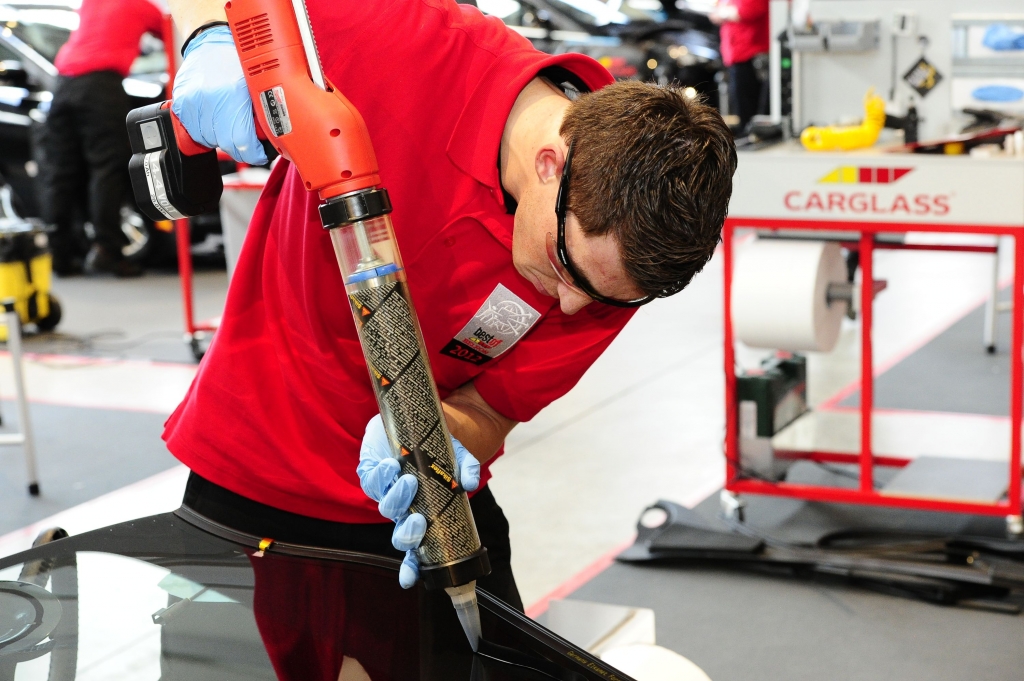 Carglass ermittelt besten deutschen Monteur „Best of Belron“ Sebastian Katsch