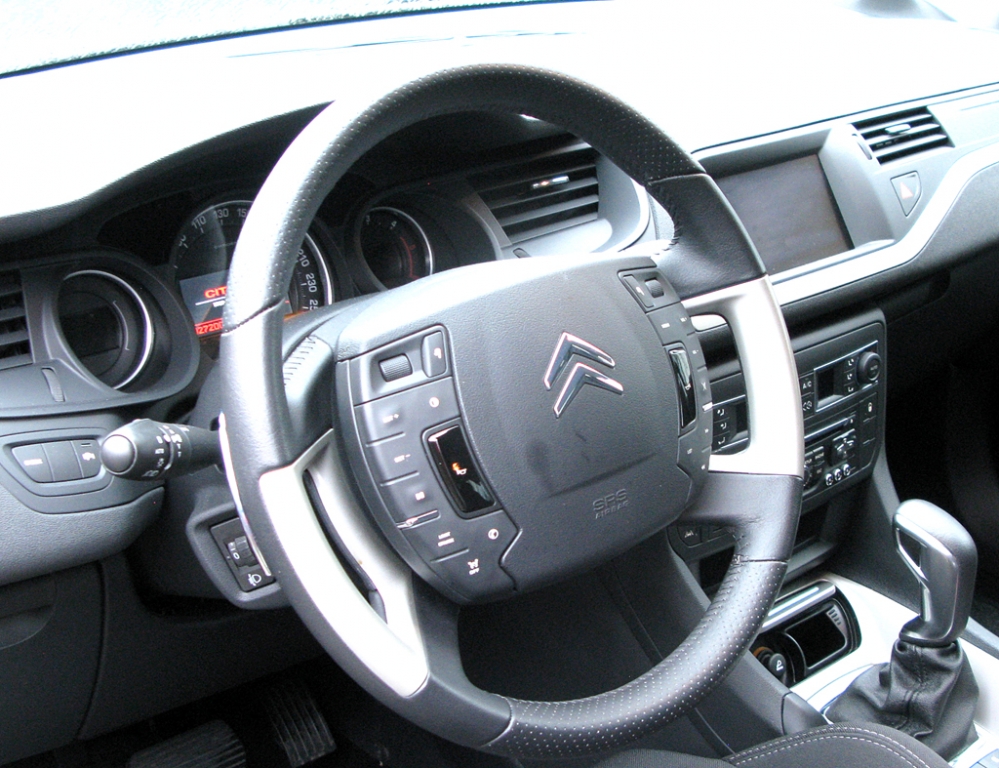 Citroën C5: Blick ins Cockpit.