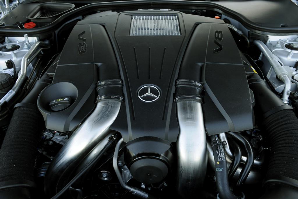 Der Roadster hat deshalb fast alle Sicherheitssysteme aus der Limousine