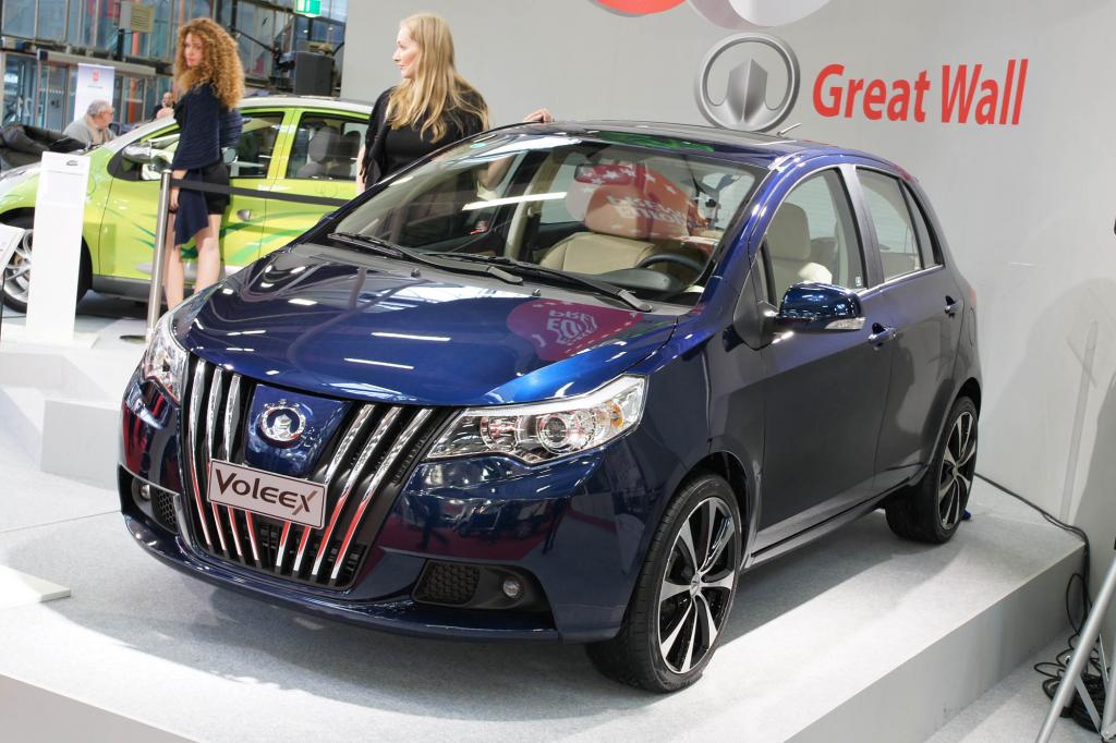 Der Voleex sieht von der Seite wie ein Toyota Yaris aus - aber die mutig gezeichnete Front ist völlig eigenständig