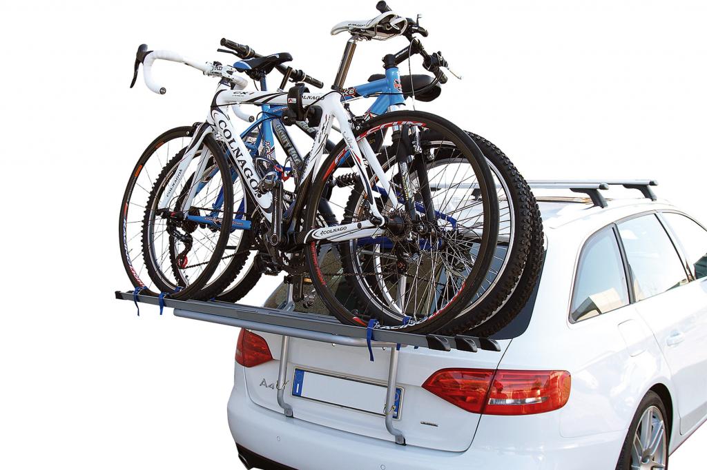 Die Fahrradträger Logic 2 und Logic 3 sind für zwei oder drei Räder