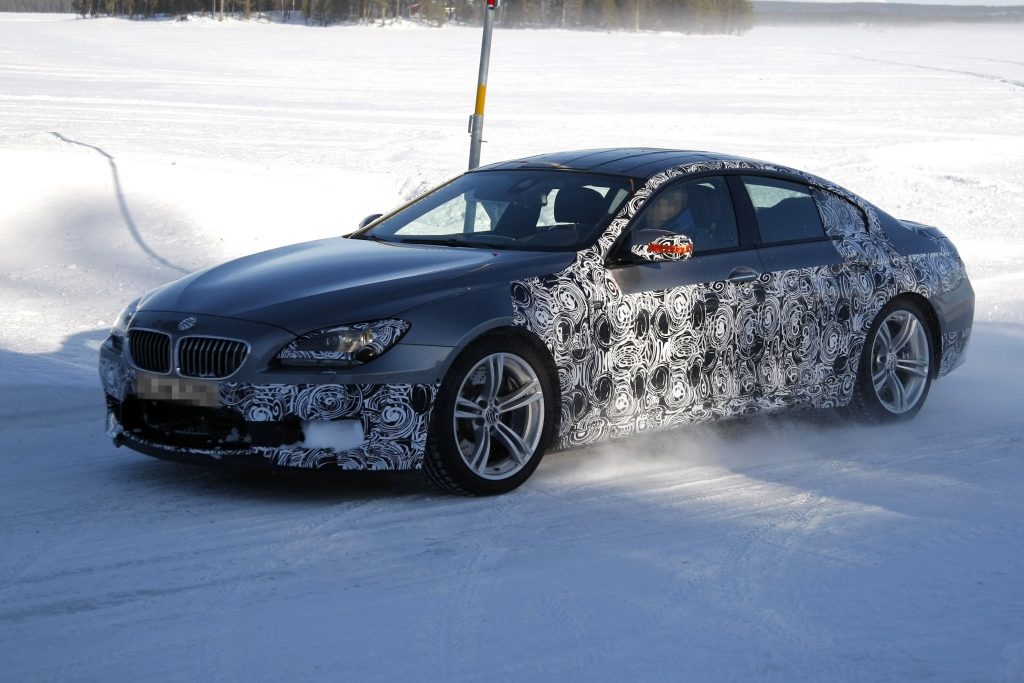 Erwischt: Erlkönig BMW M6 Coupé – Auch ein M6 muss mal tanken