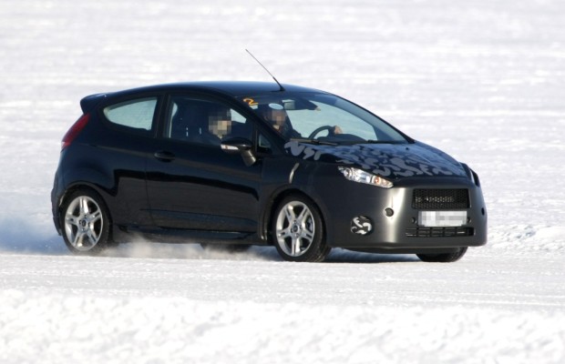 Erwischt: Erlkönig Ford Fiesta – Neue Motoren und ein Racer