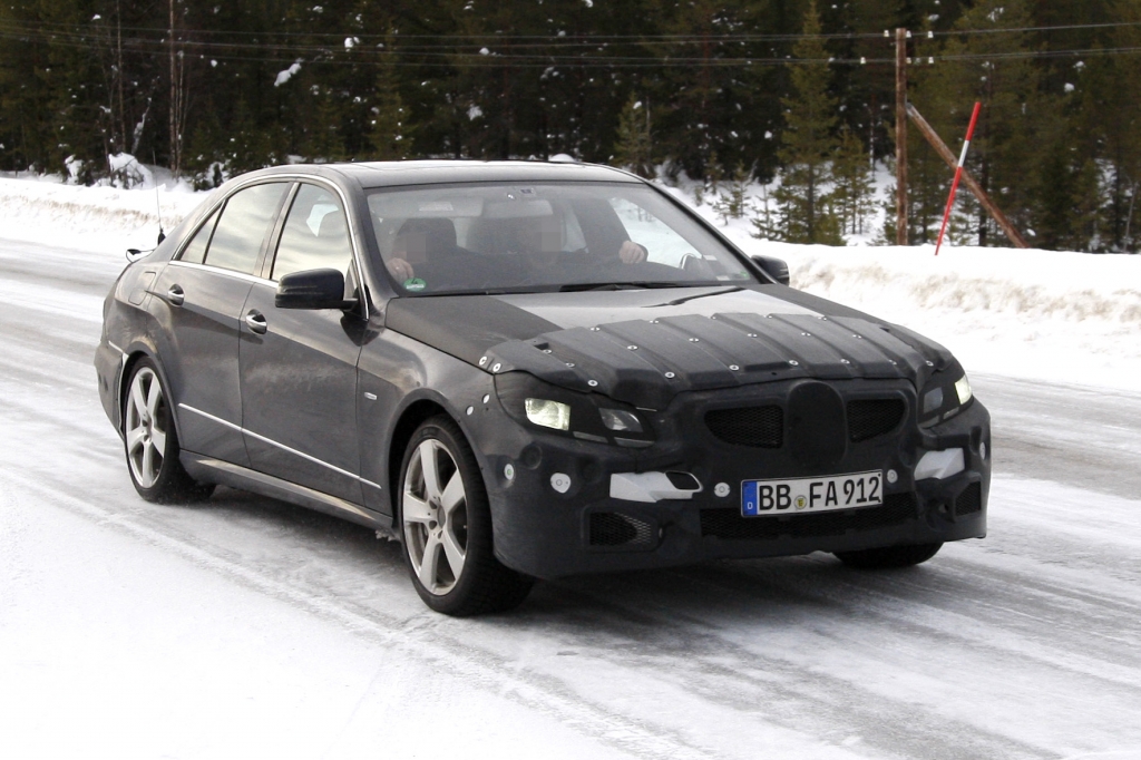 Erwischt: Erlkönig Mercedes E-Klasse – Vierauge ade