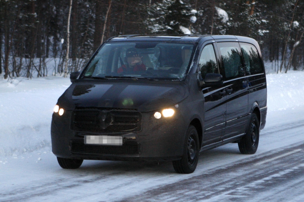 Erwischt: Mercedes-Benz Viano
