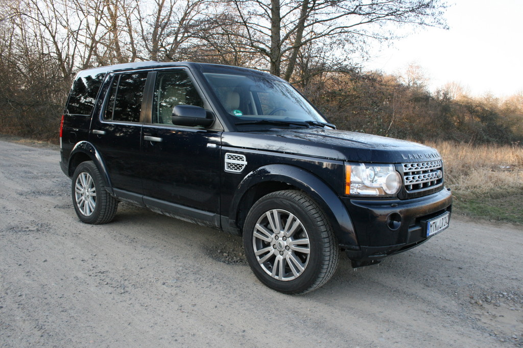 Fahrbericht Land Rover Discovery 3.0 SDV6 SE: Britischer Landadel